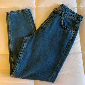 ZARA | trafaluc denimwear Mom jeans Size06